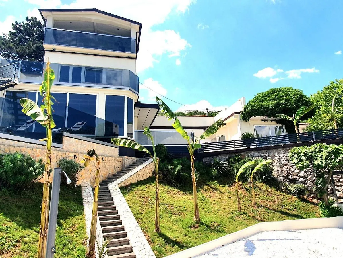 Apartment Penthouse Jacuzzi & Pool Apartmants Opatija