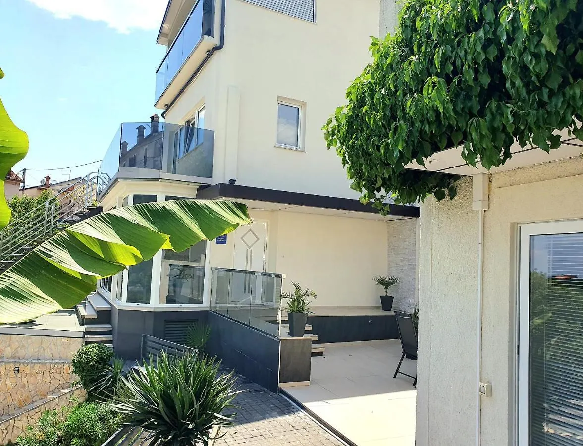 Penthouse Jacuzzi & Pool Apartmants Abbazia Croazia