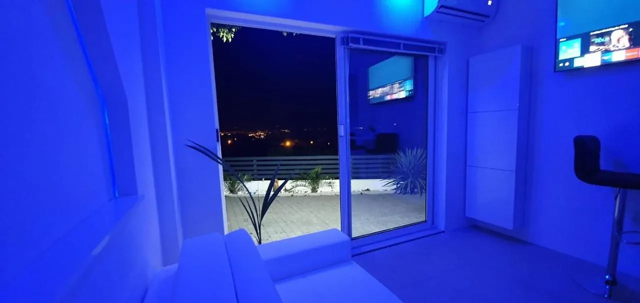 Penthouse Jacuzzi & Pool Apartmants Abbazia Croazia