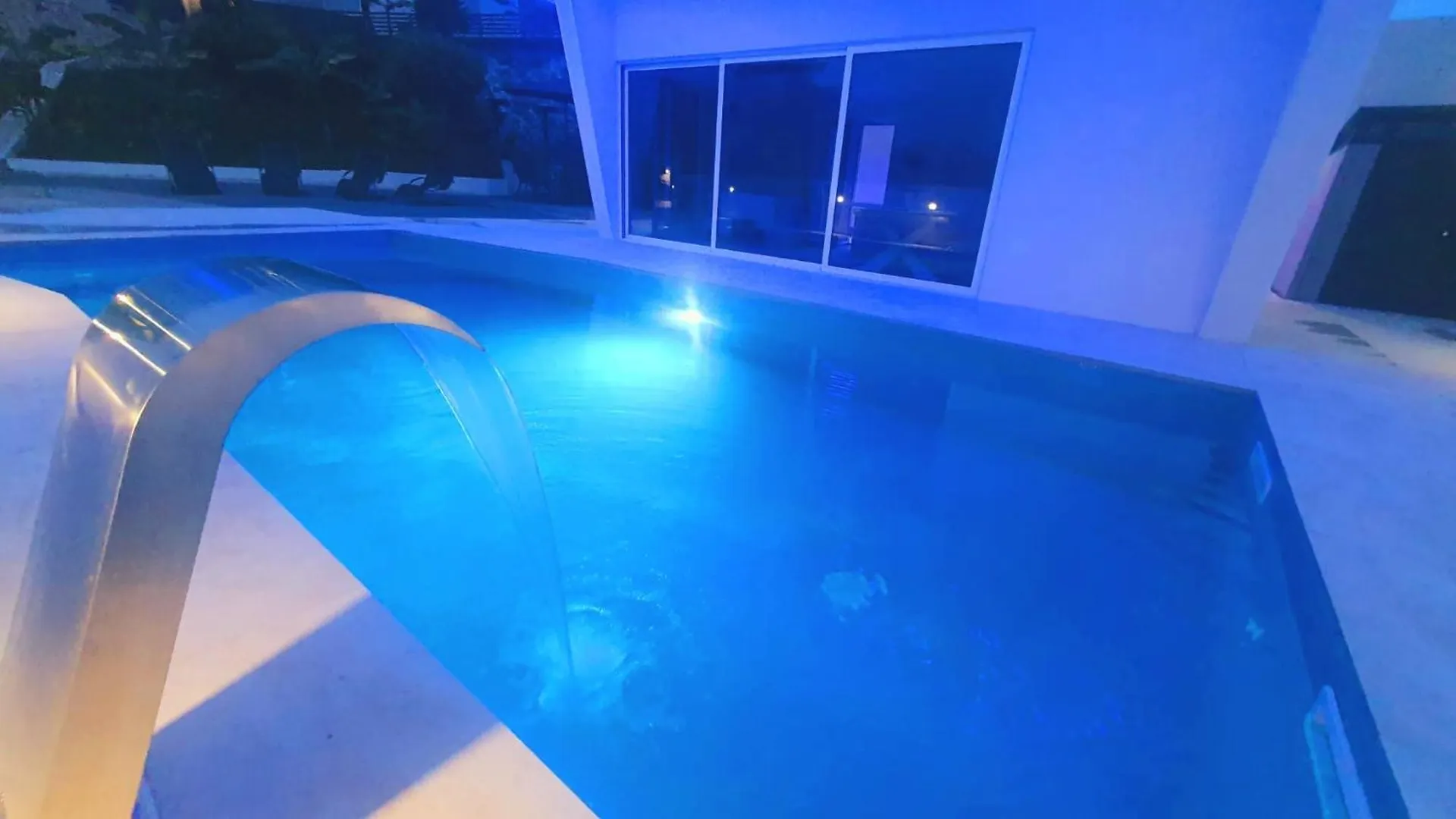 Penthouse Jacuzzi & Pool Apartmants Opatija 0*,