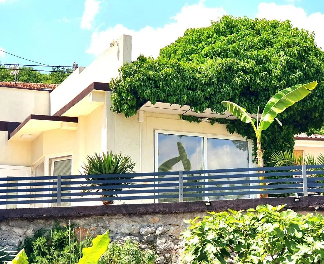 Apartman Penthouse Jacuzzi & Pool Apartmants Croatia