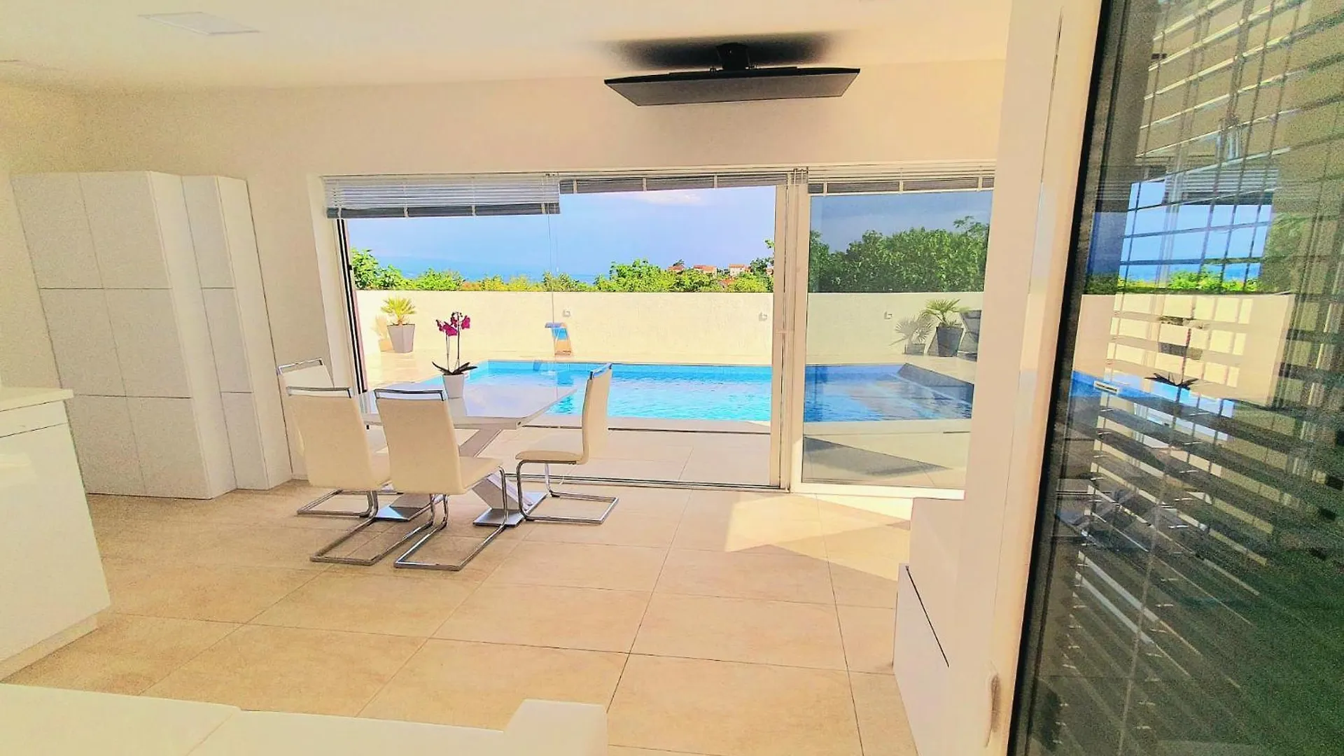 Apartment Penthouse Jacuzzi & Pool Apartmants Opatija