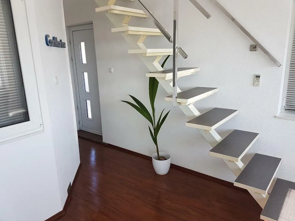 Penthouse Jacuzzi & Pool Apartmants Opatija